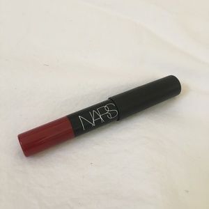 NARS Velvet Matte Lip Pencil in Cruella (NEW)